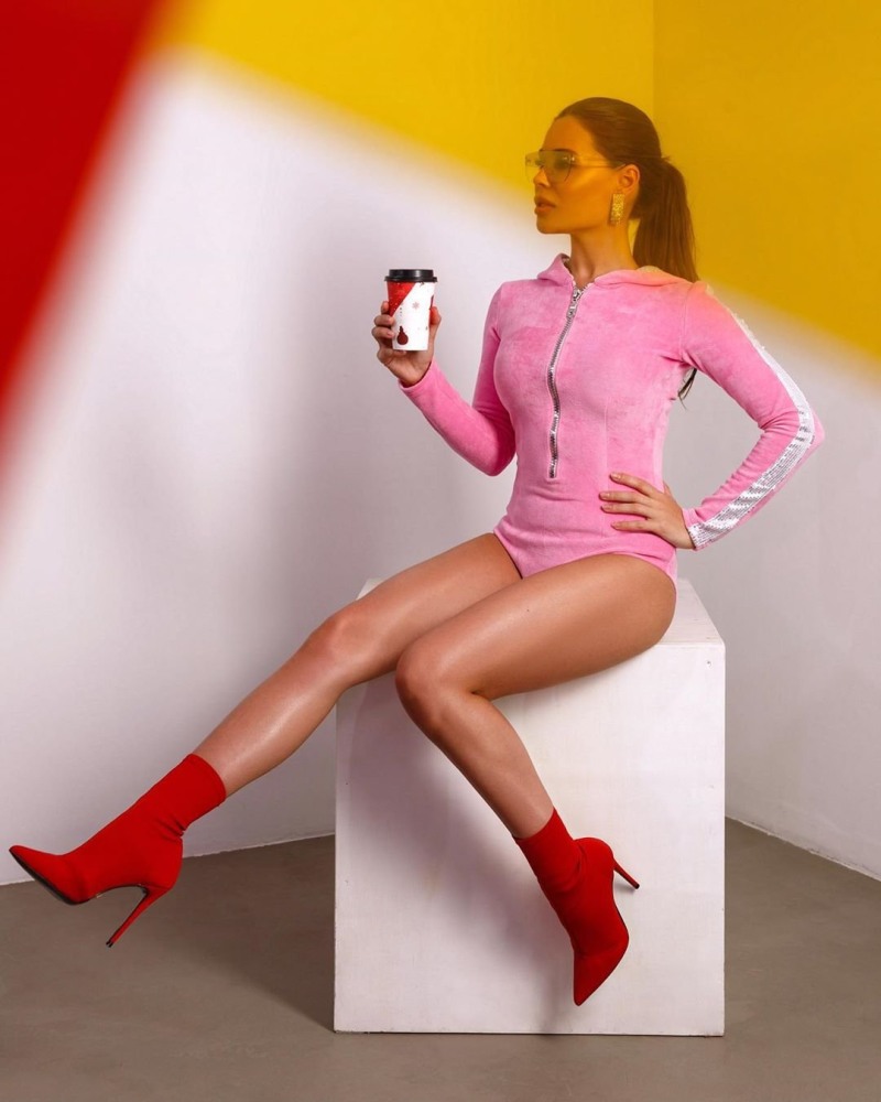 Julia Chernova singer photo