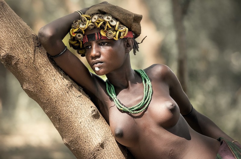 Naked African black women