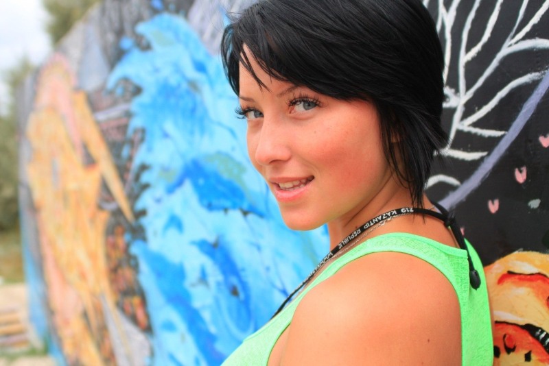 Natasha wife Volodya in shorts