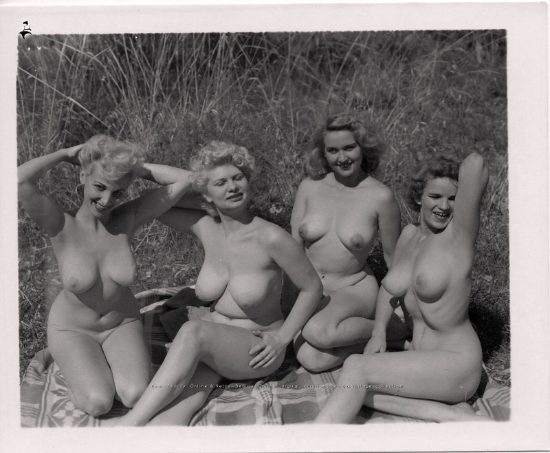 Naked Soviet women