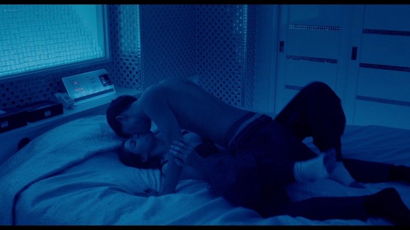 Erotic scenes of Alexandra Daddario