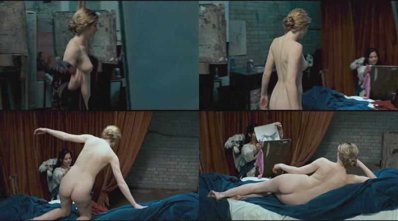 Naked actress Jody Comer