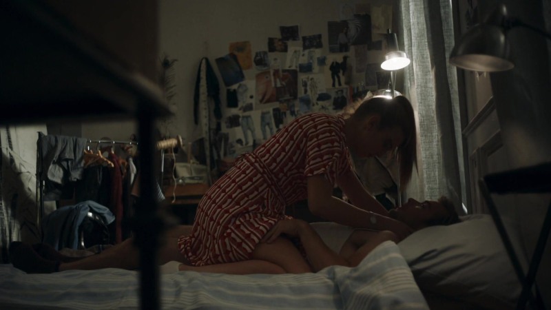 Jody Comer is erotic