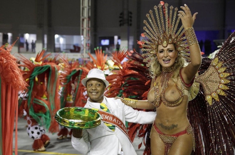 Andrea Martins Brazili Carnival Naked