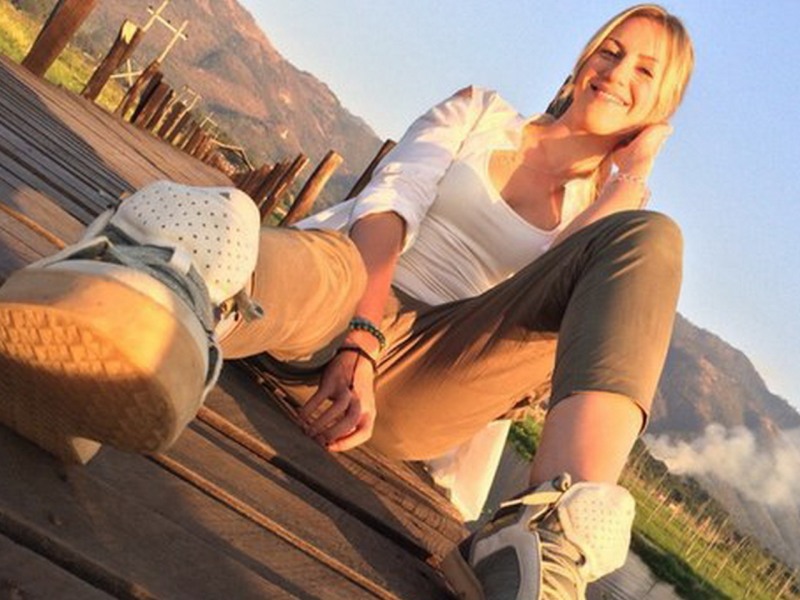 Lesya Nikityuk Eagle and Tails Sexy