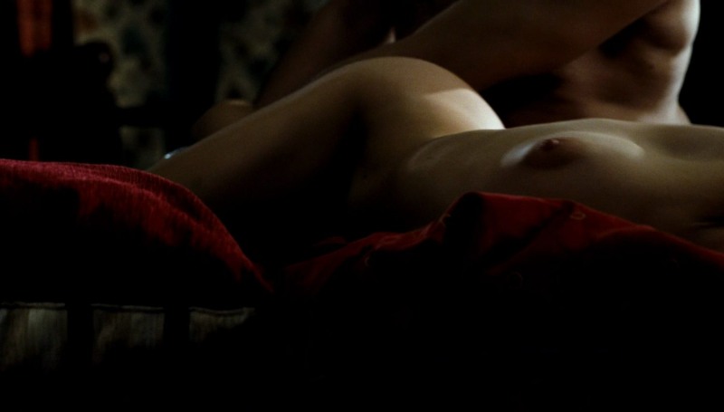 Jessica Parker Kennedy Naked