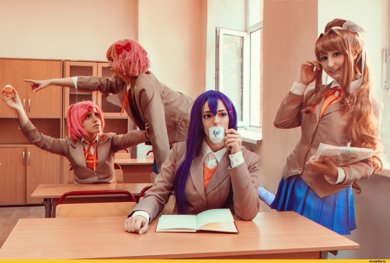 Natsuki docks cosplay