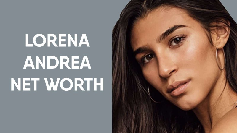 Lorena Grace shows the ass