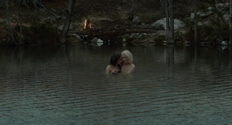 Barbara Crampton Tits