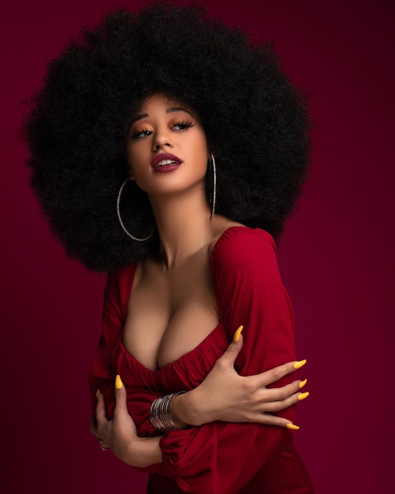 Elderly courtesan. Intimate