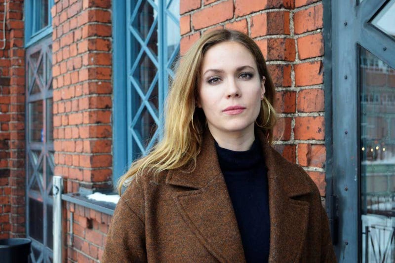 Elina Fedorova frontal