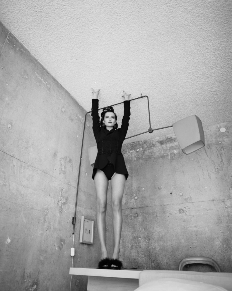 Zoe Deutsch of the buttocks