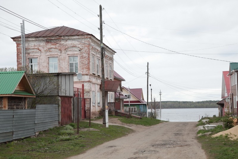 Monument to Maria Mariinsk Kemerovo region