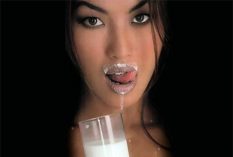 Milk on the lips Girl