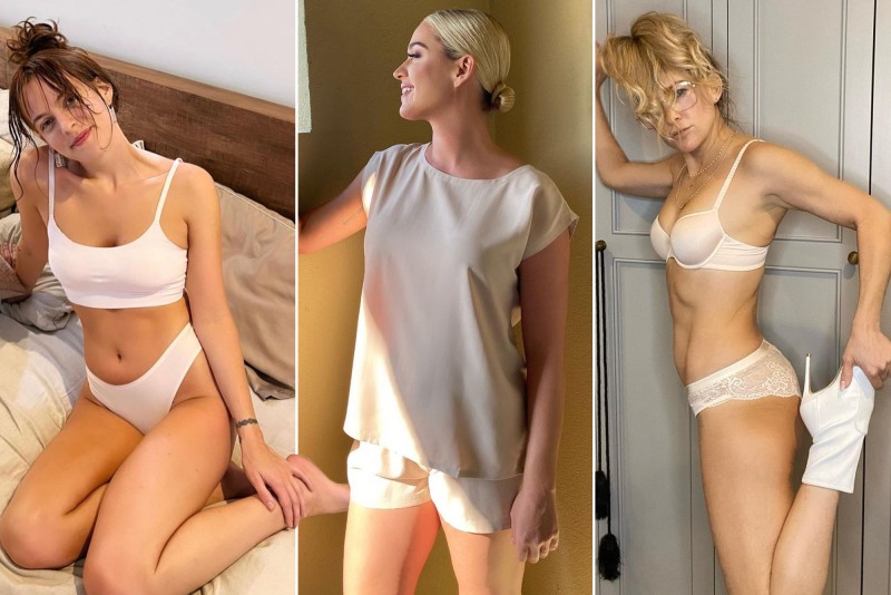 Flashmob in the subway without pants in Moscow 2017