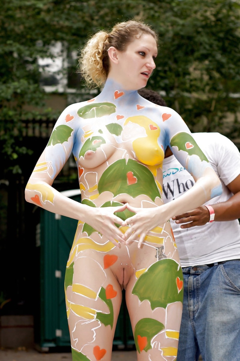 Veronika Avluv Body Art