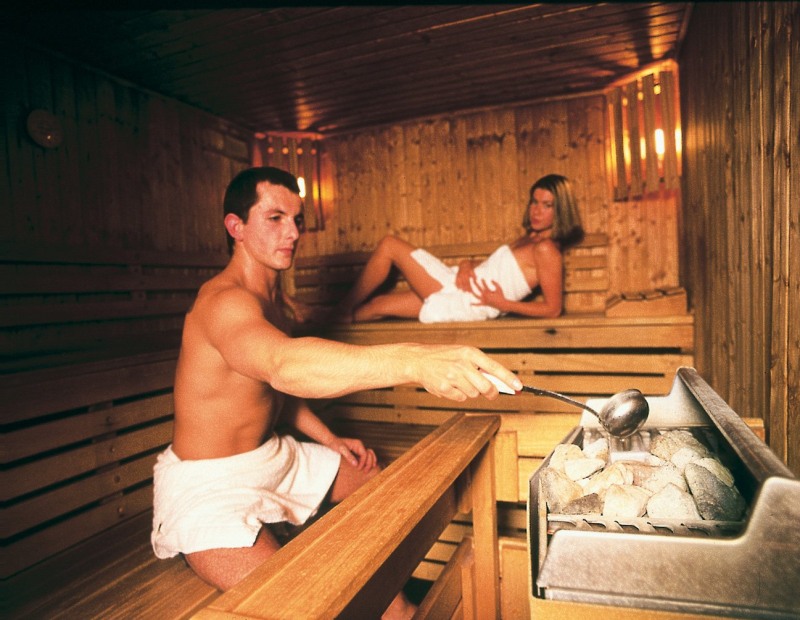 Private party in the bath