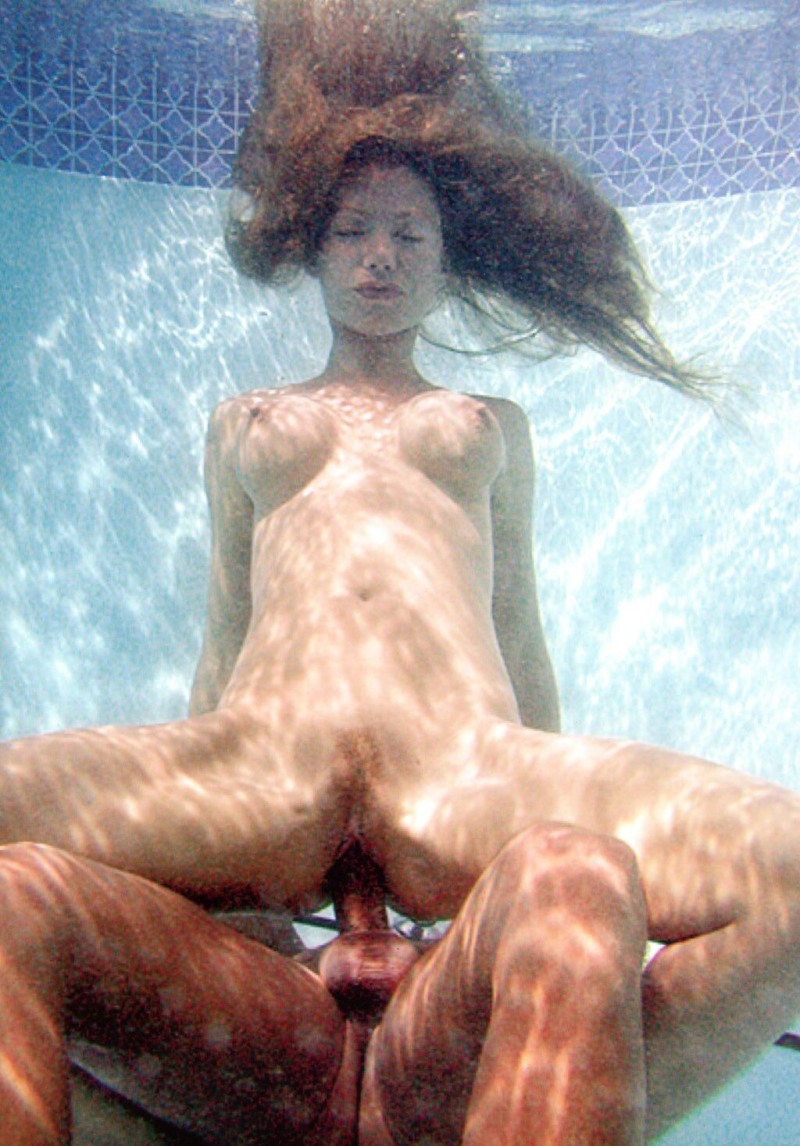 Mikha Gantelkina Underwater Sex