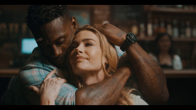 Onor Bdekman in a swimsuit