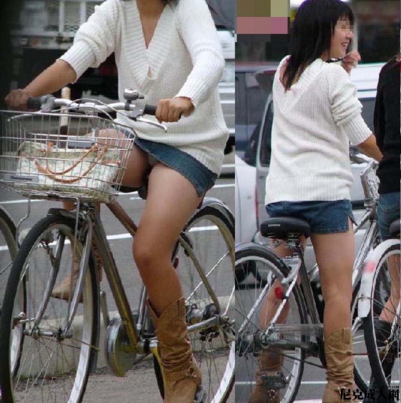 Drawn jeans on a girl