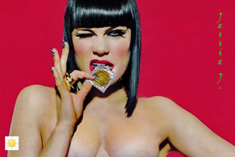 Jesse Jay Singer Naked