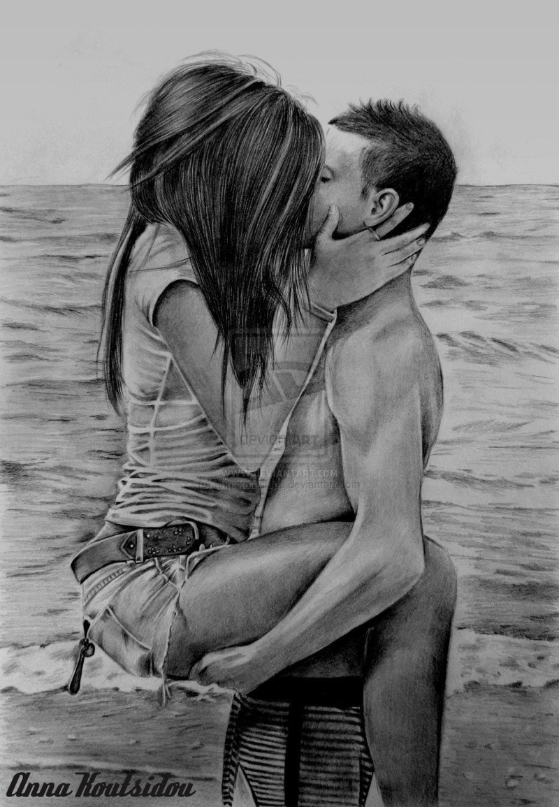 Drawings of couples in love