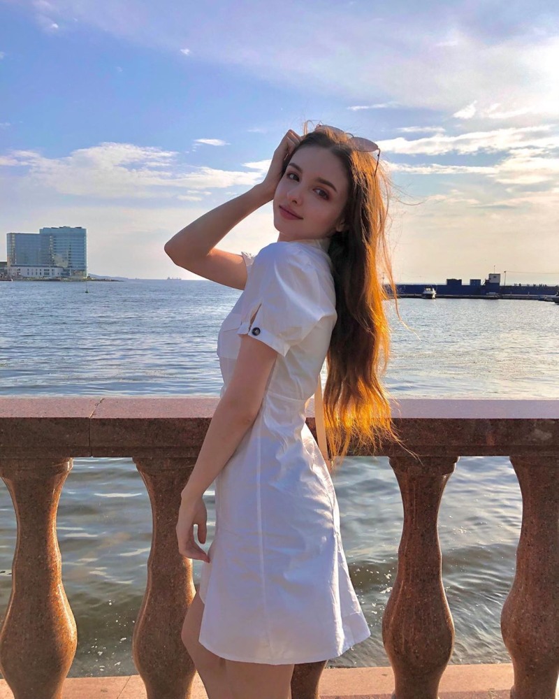 Elina Karimova 2020