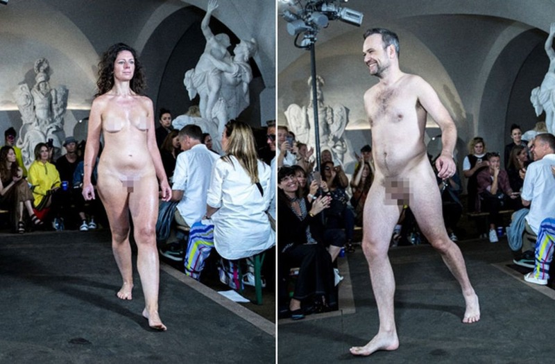 Erotic show on the catwalk