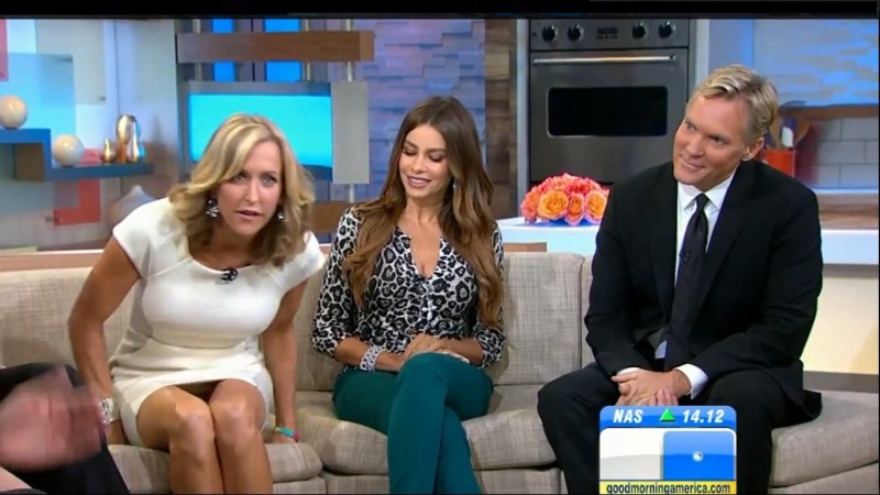 Under the skirt of the TV presenter Susanna Red