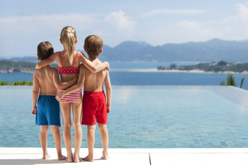 Family on vacation at sea
