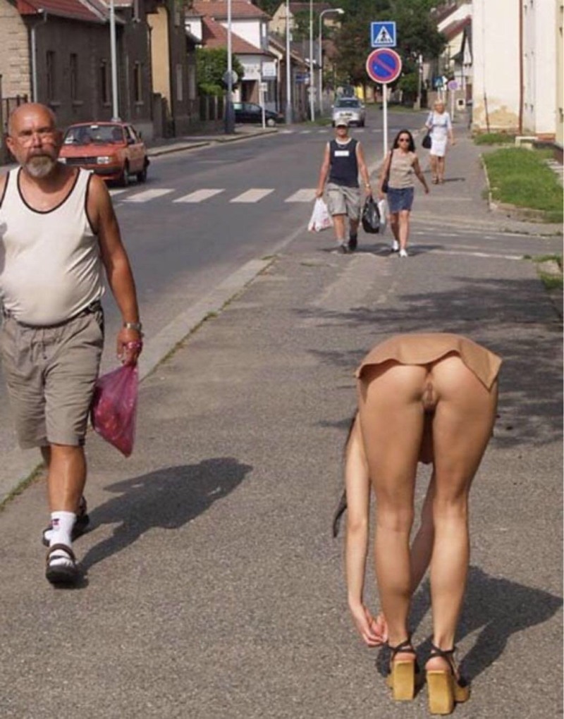 Girls nudist on the street