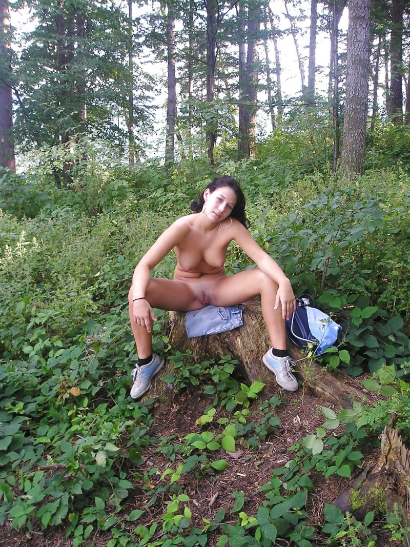 Amateur fucking in nature