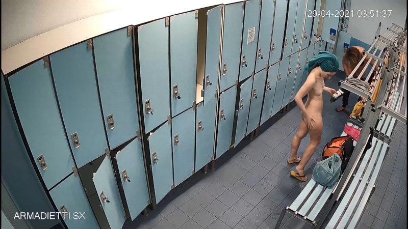 Fuck in the locker room of the store