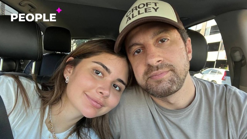 Schoolgirls in the trunk of cars