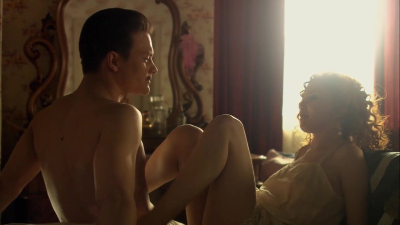 Christina Hendricks Naked