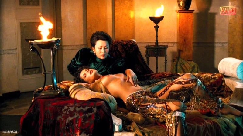 Ksenia Rappoport Gulf Stream near Iceberg