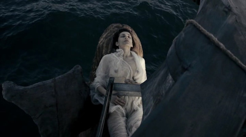 Ksenia Rappoport Gulf Stream near Iceberg