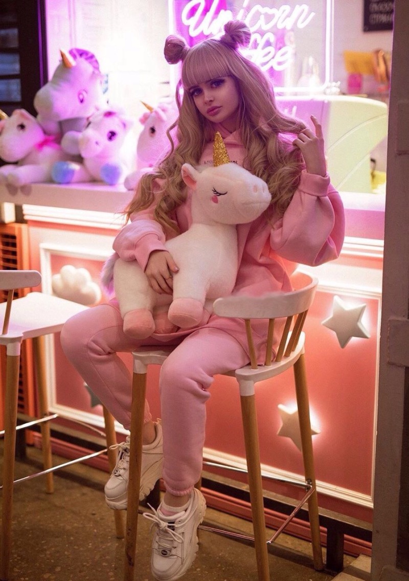 Kirill Sarychev and Angelica Kenova