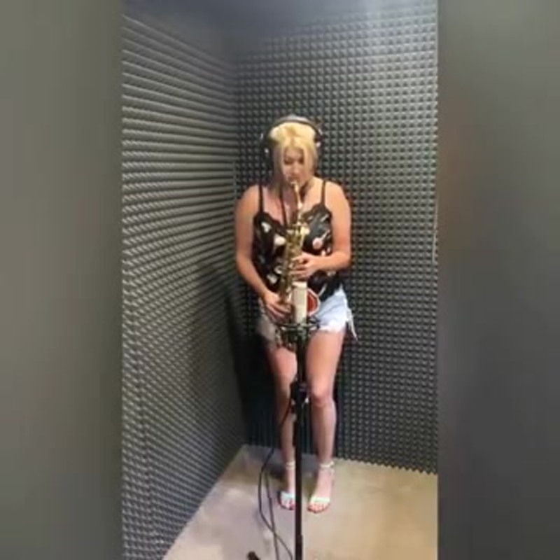 Tatyana Vysotskaya leading Ukraine