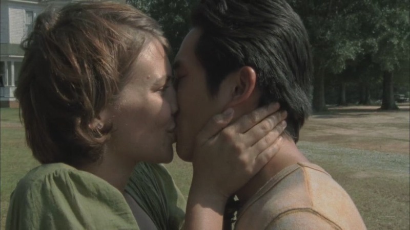 Walking dead (2010) kiss