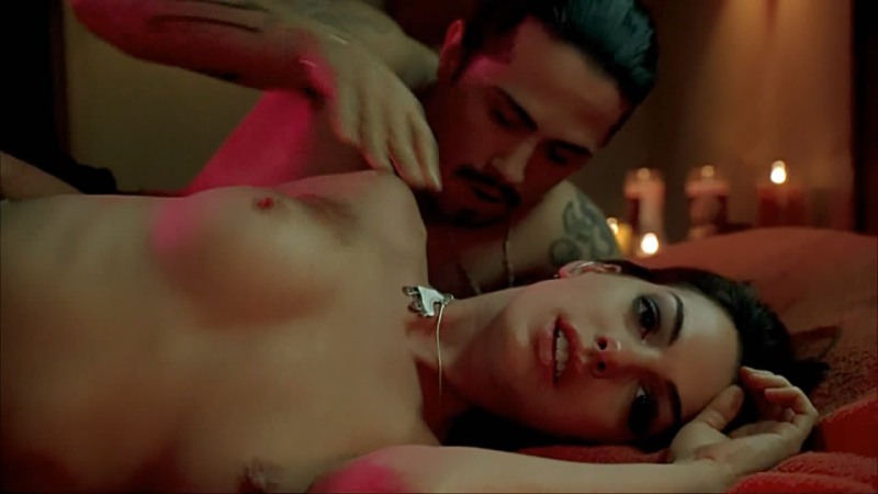 Anne Hathaway on a bed without panties, porn