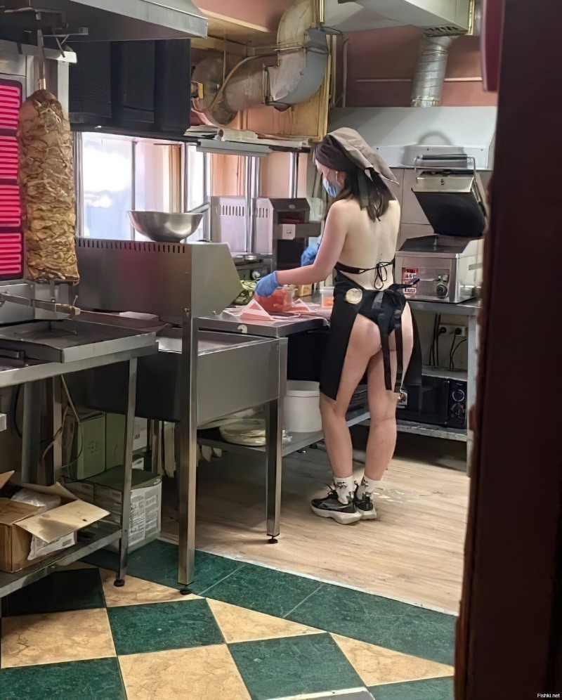 Girls cooks in underwear