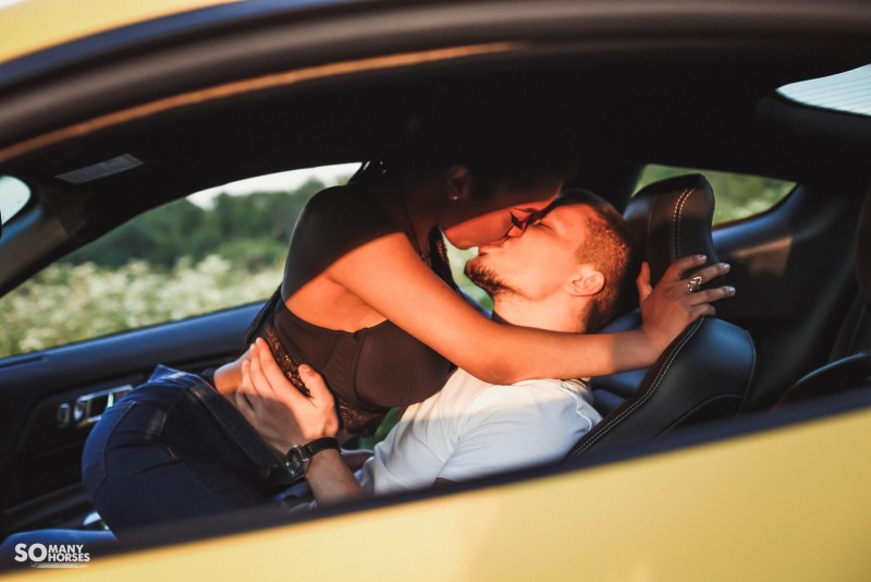 Cunnilingus near the car