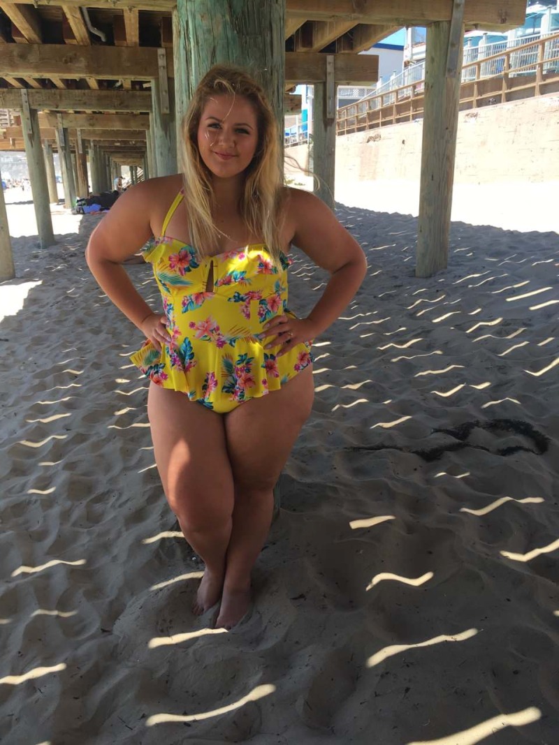 Slender grandmothers in pantyhose