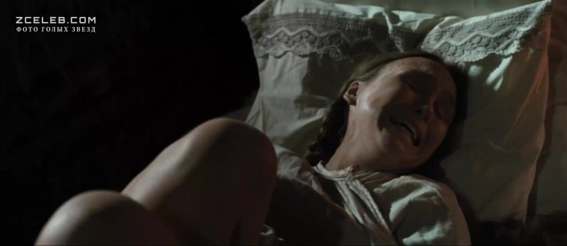 Naked actress Julia Aug