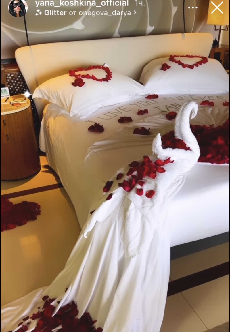 TV presenter from Venezuela Yuvi Paljares