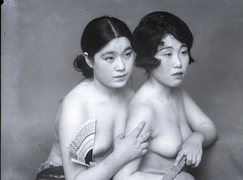 Old naked Asian grandmas