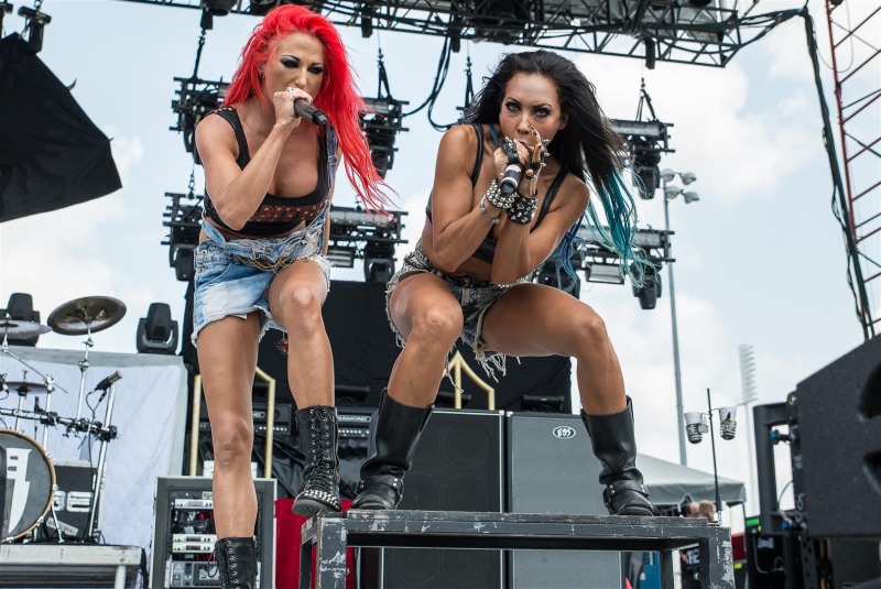Butcher Babies vocalists