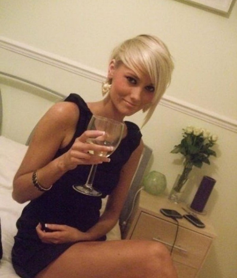 Blowjobs with short hair