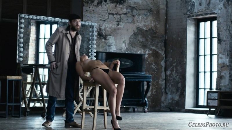 Karina Zvereva Vagina close -up